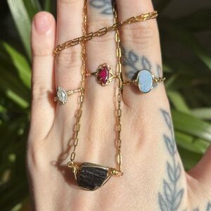 Tourmaline builtin necklace